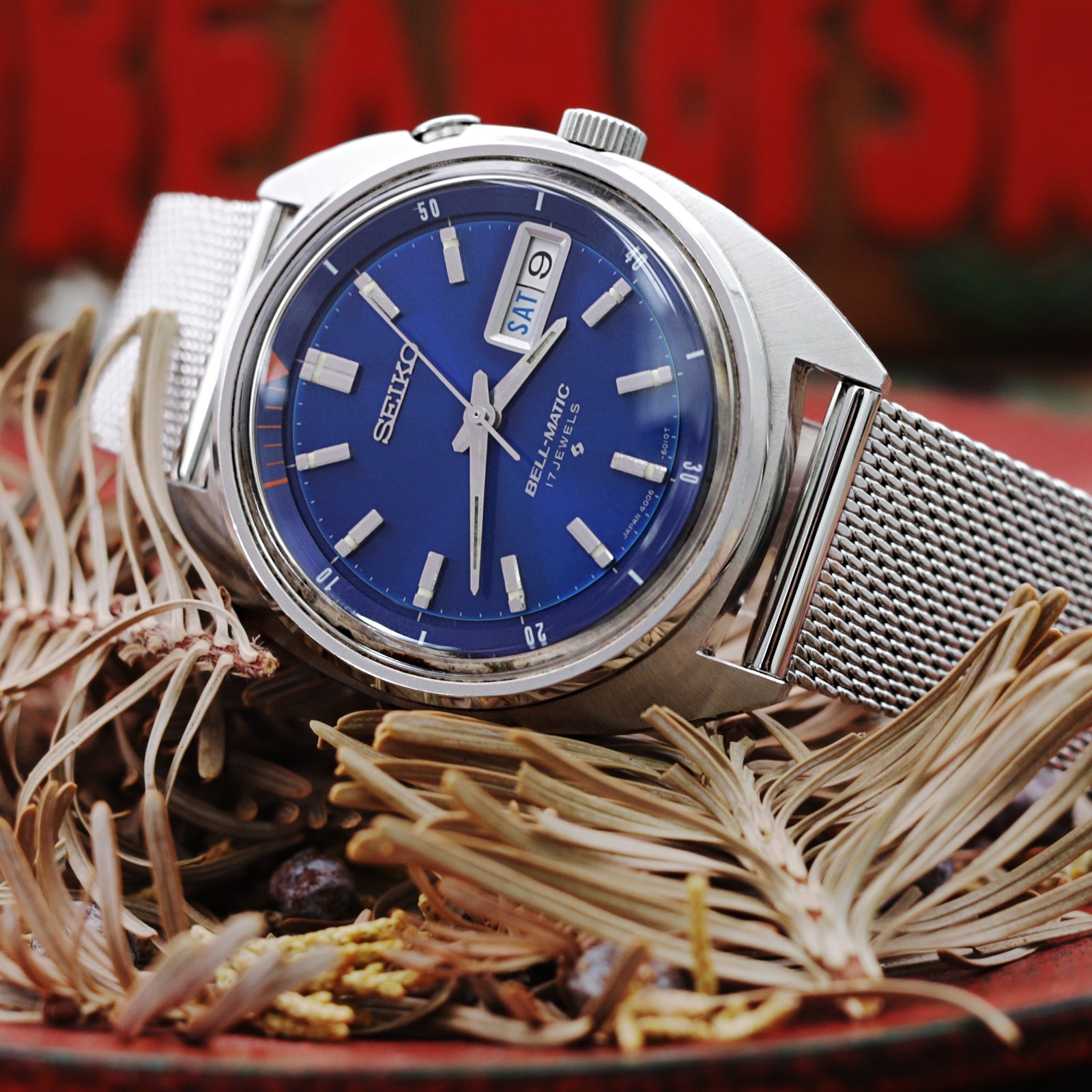 Seiko Bell-Matic, the Classic Mechanical Watch that has an Alarm