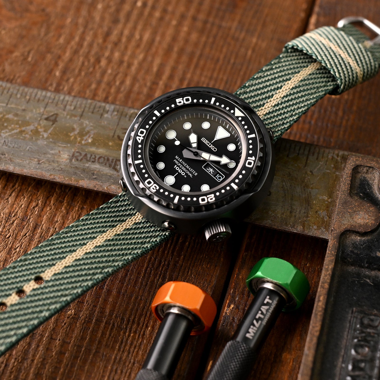22mm 2-pcs Nylon Watch Band, Quick Release, Green & Khaki, Brushed Buckle Strapcode Watch Bands