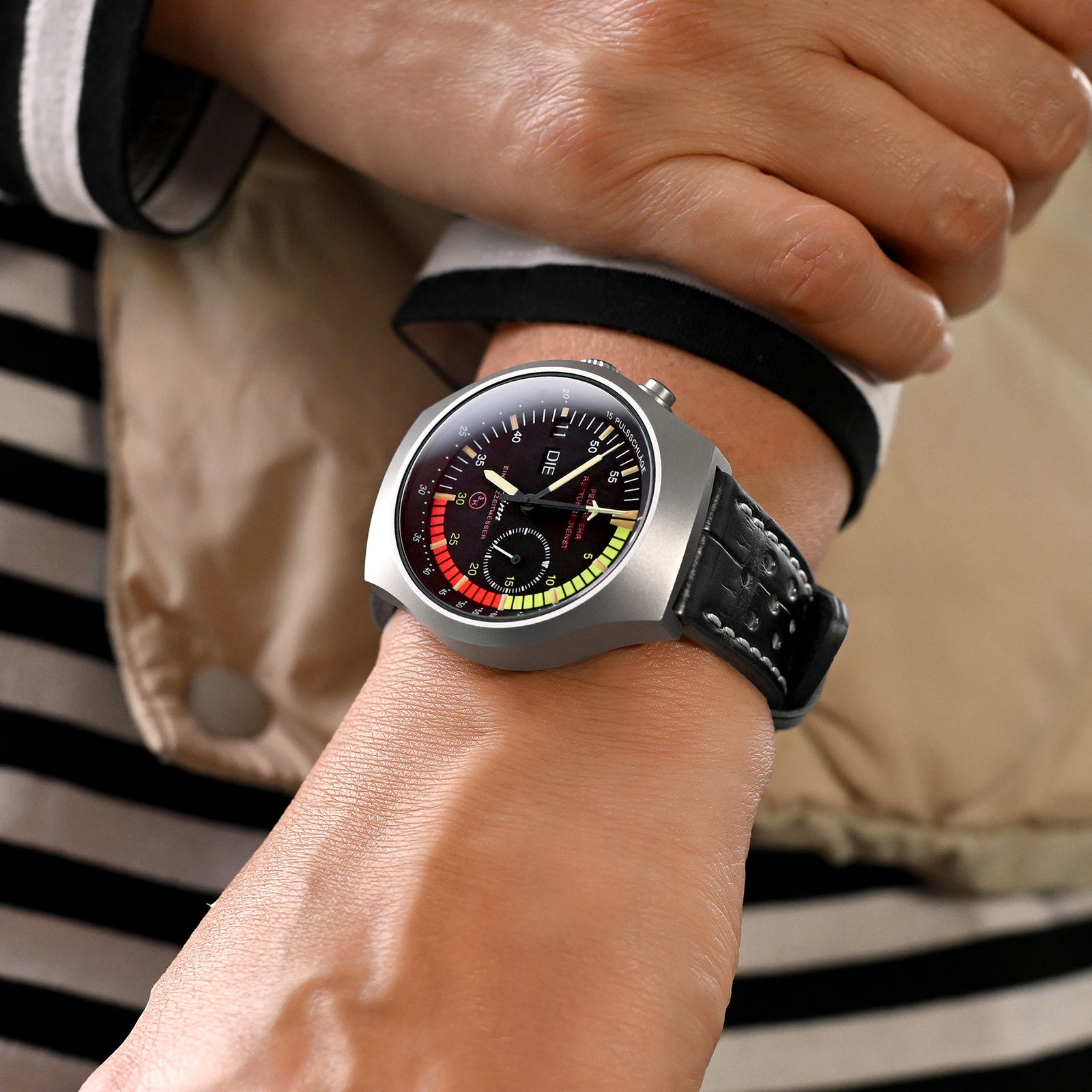 20mm MiLTAT Rally Racing Genuine Alligator Black Watch Strap Beige Stitching Strapcode Watch Bands