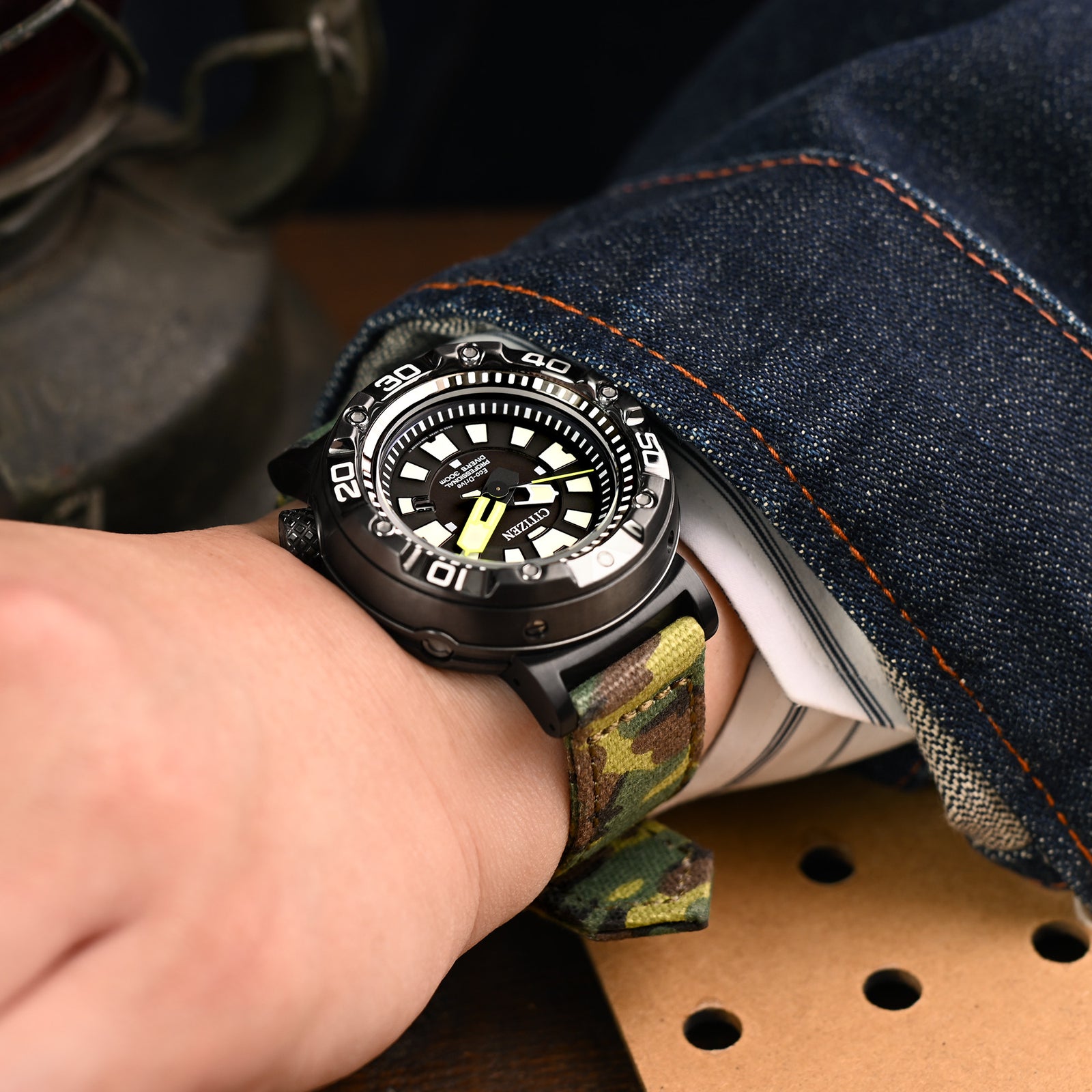 20mm, 21mm or 22mm MiLTAT WW2 2-piece ERDL Camouflage Canvas Armband with lockstitch round hole, Sandblasted