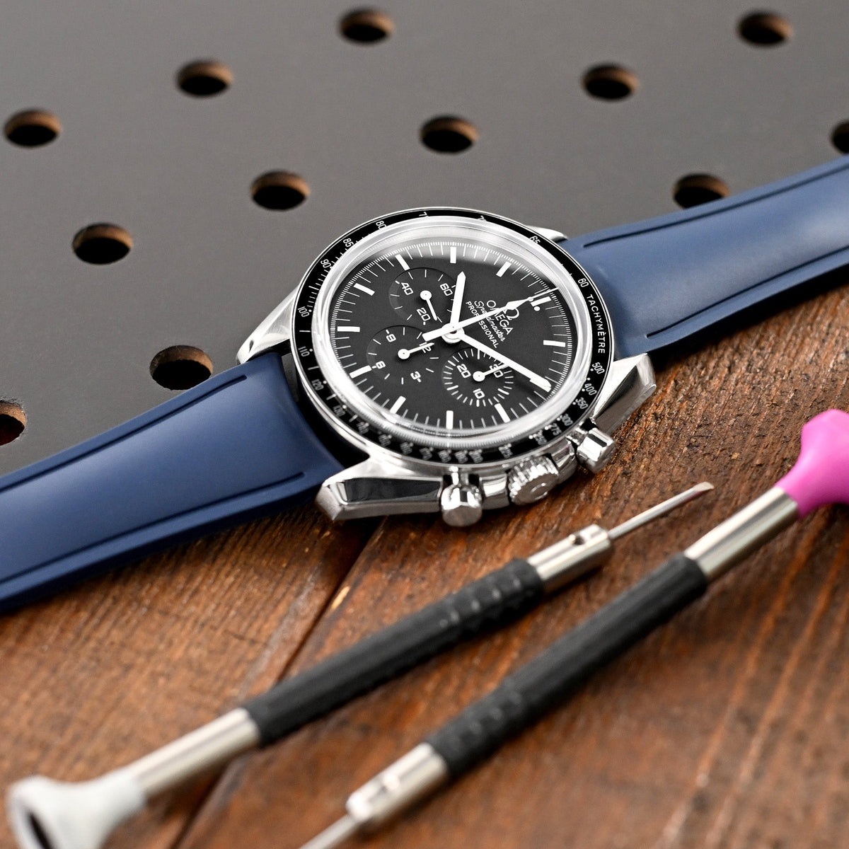 Omega Speedmaster Professional Moonwatch 3573.50.00 Strapcode watch bands