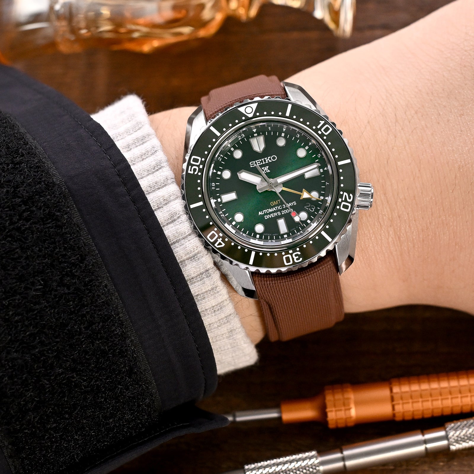 Seiko Prospex 1968 Diver's Modern Re-interpretation GMT SPB381 Green Strapcode watch bands