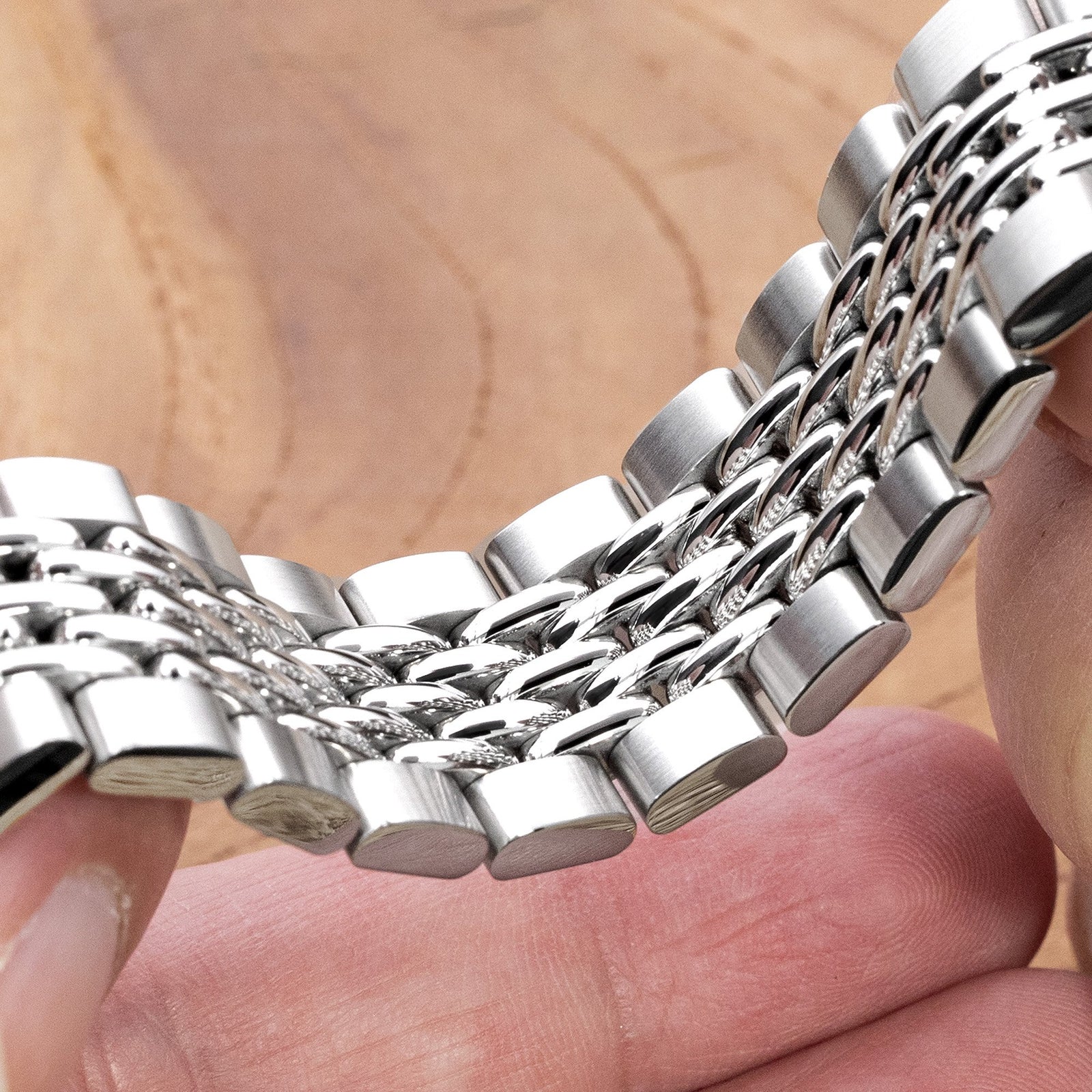 22mm Goma BOR 316L Stainless Steel Watch Band for Seiko 5, Brushed and Polished V-Clasp Strapcode Watch Bands